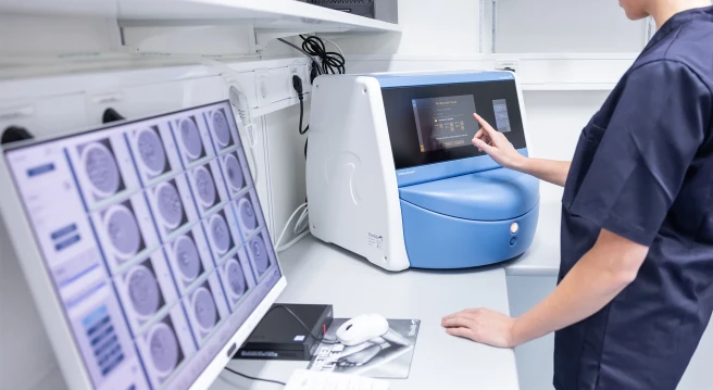 vitrolife-lab